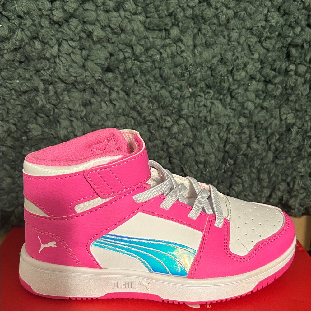 Puma Kids Rebound Layup SL Sneakers - White and Black